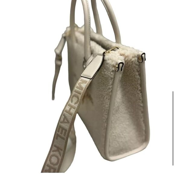 Michael Kors Mirella Shearling Medium East West Crossbody Tote Bag-Natural Multi - Picture 3 of 8